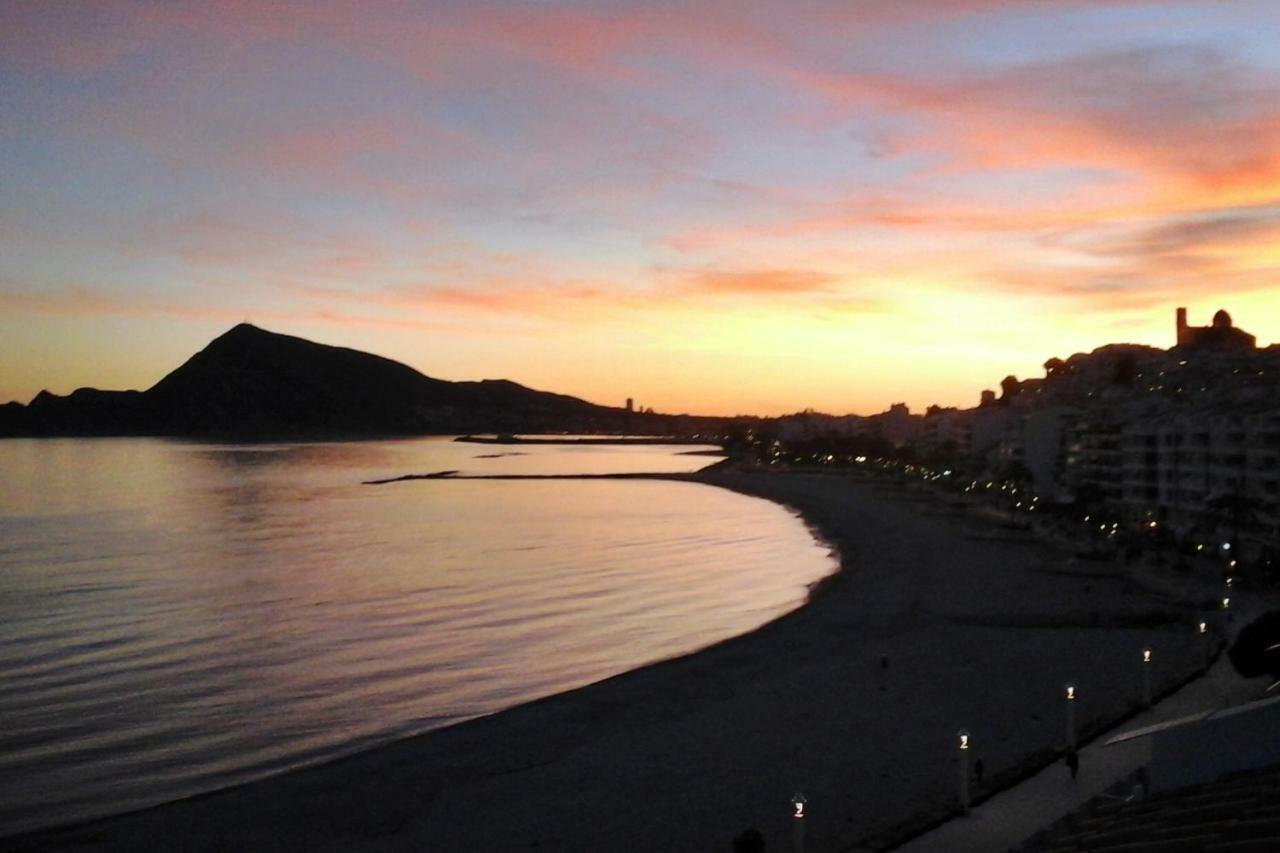 Atico-Loft Frente Al Mar Con Piscina Y Parking Lejlighed Altea Eksteriør billede